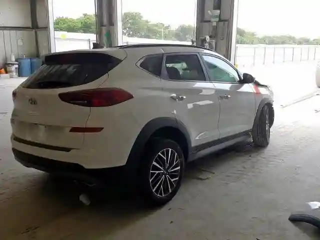KM8J33AL7LU106024 2020 HYUNDAI TUCSON LIMITED-3