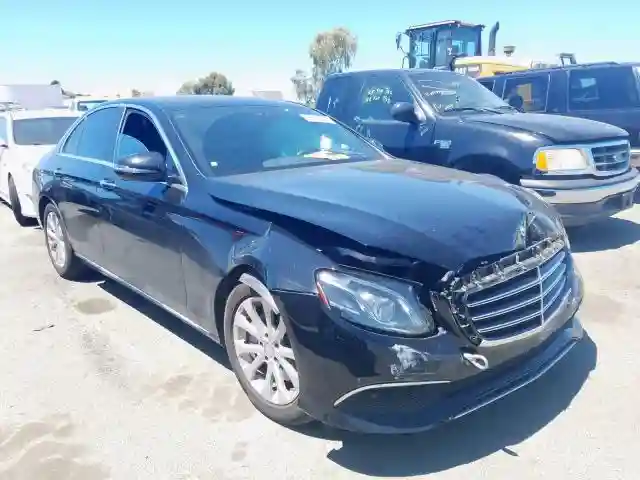 WDDZF4JB1HA130863 2017 MERCEDES-BENZ E 300-0