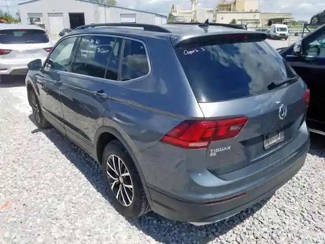 3VV3B7AX4KM157768 2019 VOLKSWAGEN TIGUAN SE-2