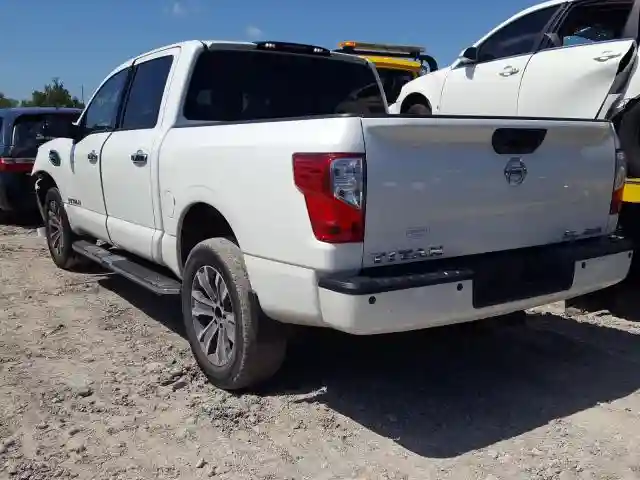 1N6AA1E52HN527965 2017 NISSAN TITAN SV-2