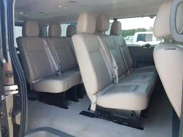 5BZAF0AA8JN851414 2018 NISSAN NV 3500 S-5