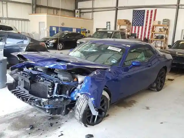 2C3CDZAG5KH660572 2019 DODGE CHALLENGER SXT-1