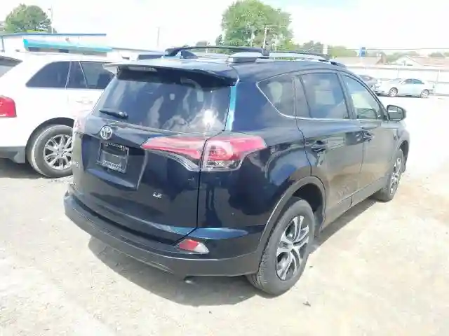 JTMZFREV6JJ749119 2018 TOYOTA RAV4 LE-3