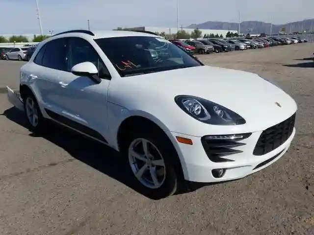 WP1AA2A59HLB82717 2017 PORSCHE MACAN-0