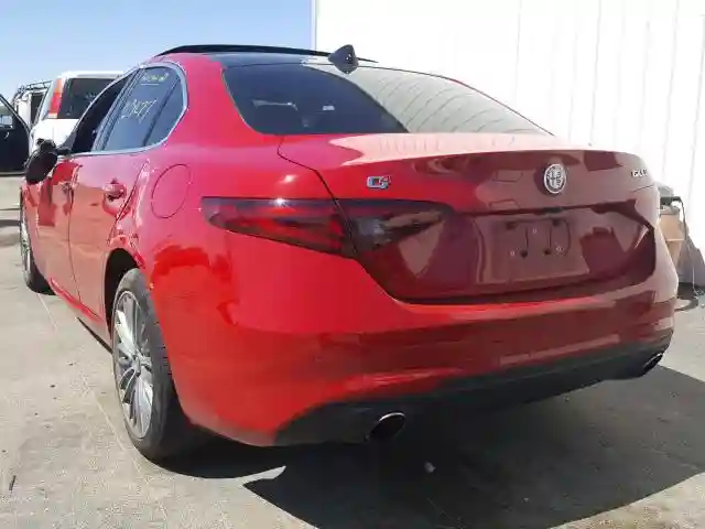 ZARFAEEN8H7556509 2017 ALFA ROMEO GIULIA TI Q4-2