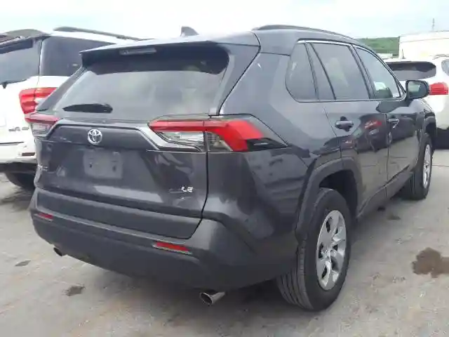 2T3H1RFV1KW019968 2019 TOYOTA RAV4 LE-3