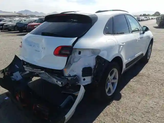 WP1AA2A59HLB82717 2017 PORSCHE MACAN-3