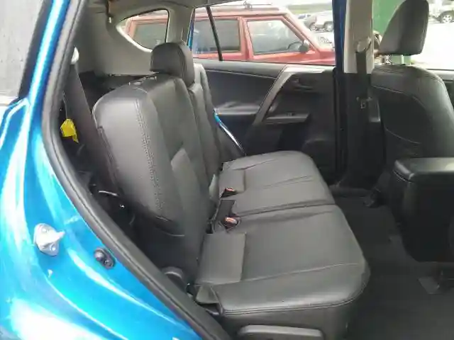 JTMZFREV4JJ726938 2018 TOYOTA RAV4 LE-5
