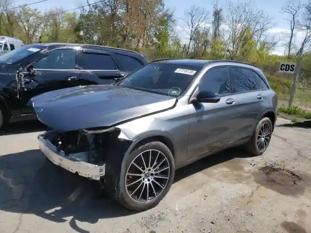WDC0G4JB0KV188098 2019 MERCEDES-BENZ GLC 300-1