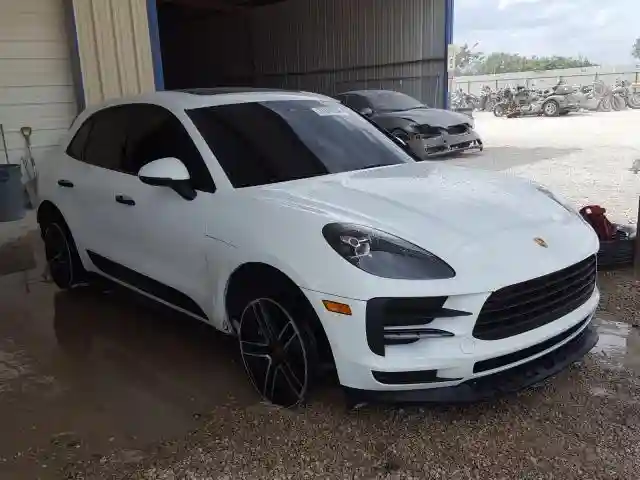 WP1AA2A54LLB01454 2020 PORSCHE MACAN-0