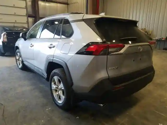JTMP1RFV6LD054998 2020 TOYOTA RAV4 XLE-2