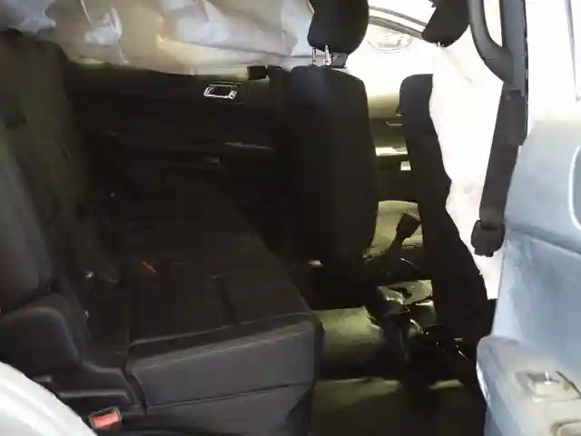 1FM5K8AR0JGB92830 2018 FORD EXPLORER POLICE INTERCEPTOR-5