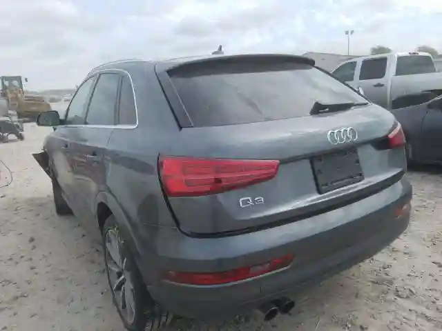 WA1HCCFS1JR005476 2018 AUDI Q3 PREMIUM PLUS-2