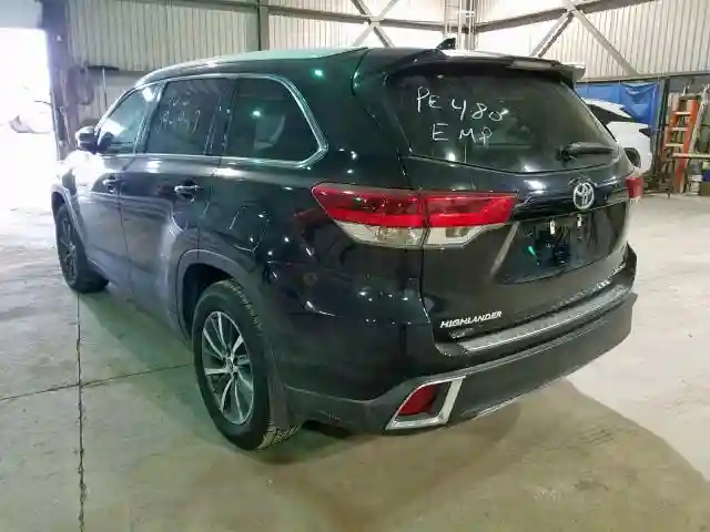 5TDJZRFH8JS531540 2018 TOYOTA HIGHLANDER SE-2