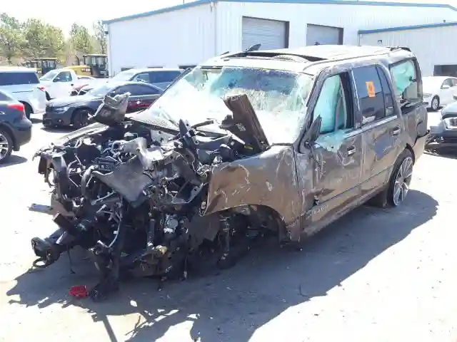 5LMJJ2LT2GEL04567 2016 LINCOLN NAVIGATOR-1