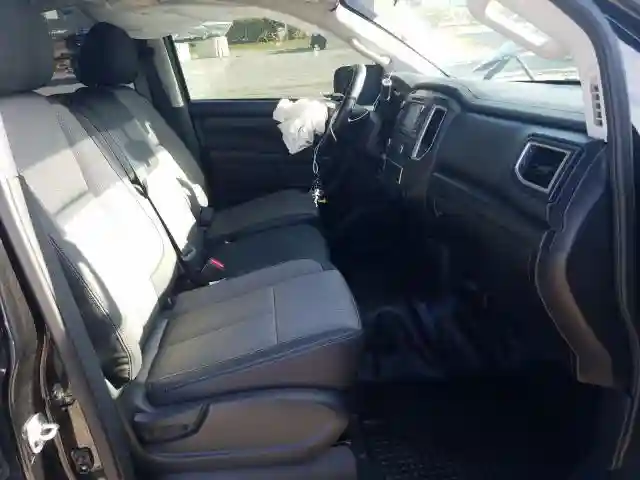 1N6AA1EJ5KN527480 2019 NISSAN TITAN S-4