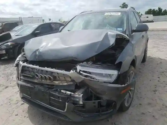 WA1HCCFS1JR005476 2018 AUDI Q3 PREMIUM PLUS-1