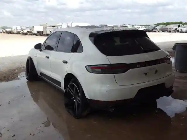 WP1AA2A54LLB01454 2020 PORSCHE MACAN-2
