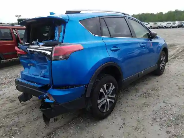 JTMZFREV4JJ726938 2018 TOYOTA RAV4 LE-3