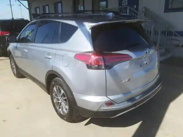 JTMRJREV7HD103028 2017 TOYOTA RAV4 HV LE-2