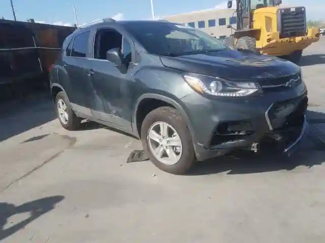 3GNCJPSB4KL260853 2019 CHEVROLET TRAX 1LT-0