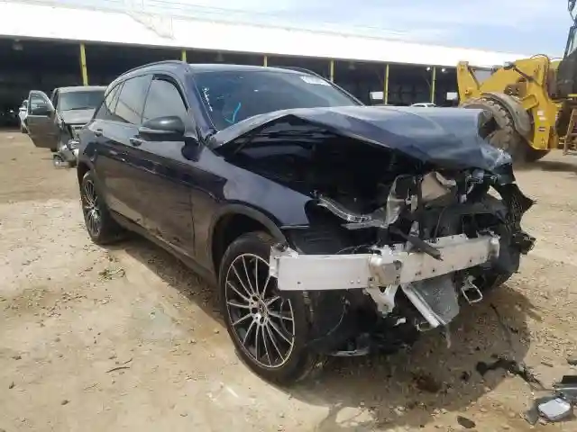 WDC0G4JB7KV172044 2019 MERCEDES-BENZ GLC 300-0