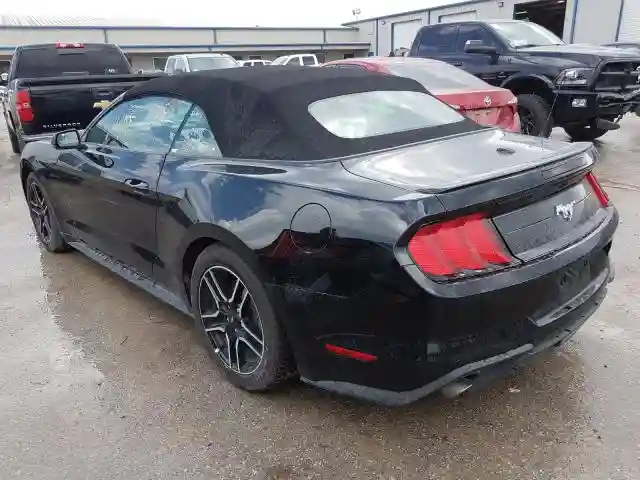 1FATP8UH2L5125327 2020 FORD MUSTANG-2