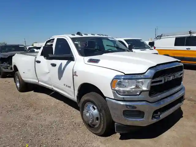 3C63RPGL8KG662538 2019 RAM 3500 TRADESMAN-0