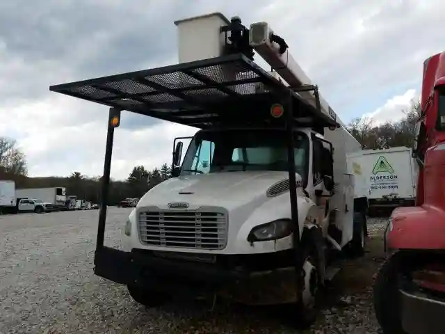 3ALACWDU2HDHY2355 2017 FREIGHTLINER M2 106 MEDIUM DUTY-1