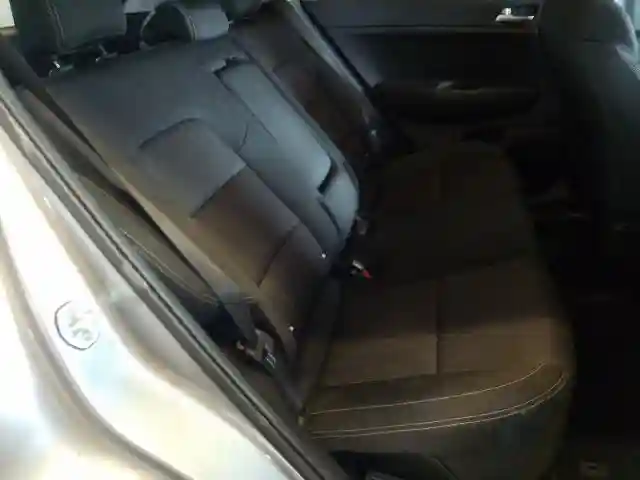 KNDPMCAC8L7764543 2020 KIA SPORTAGE LX-5