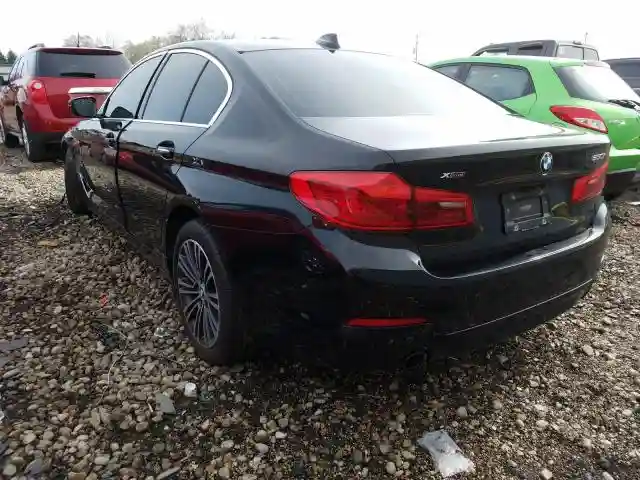 WBAJA7C38HG907191 2017 BMW 530 XI-2