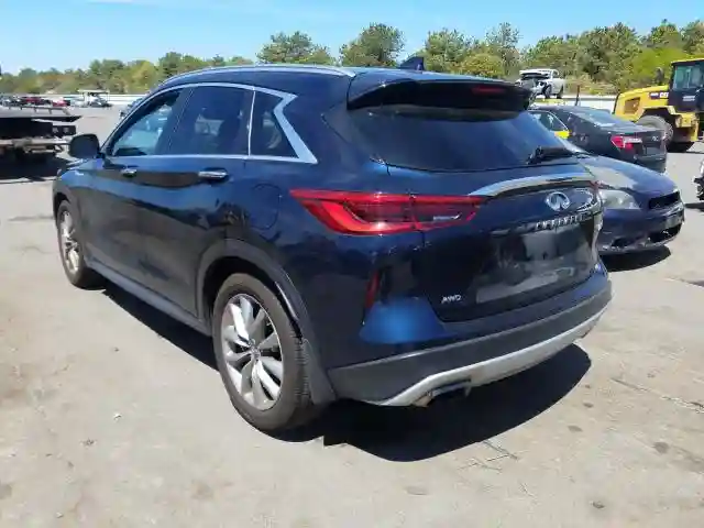 3PCAJ5M3XKF129967 2019 INFINITI QX50 ESSENTIAL-2