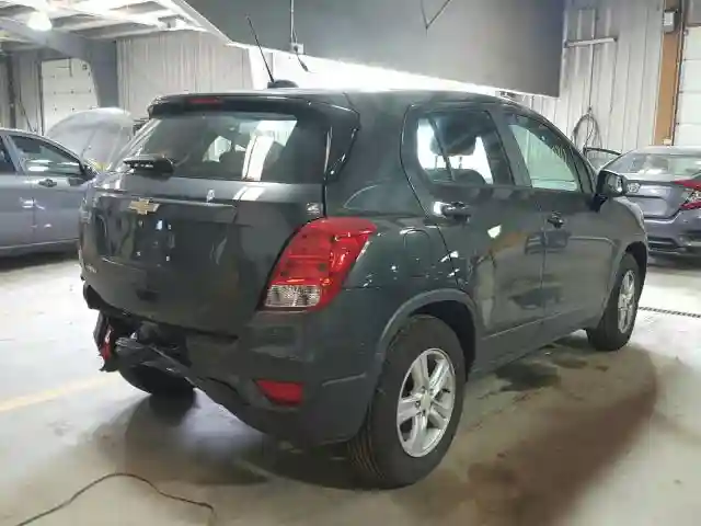 3GNCJKSB7LL161111 2020 CHEVROLET TRAX LS-3