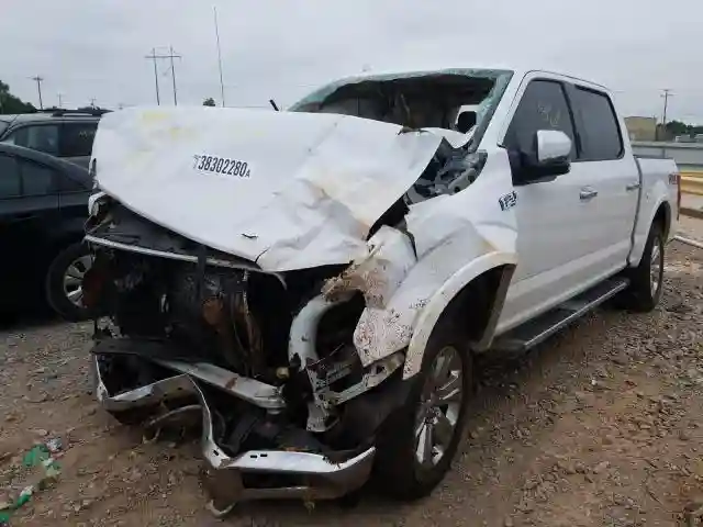 1FTEW1E55JKF72976 2018 FORD F150 SUPERCREW-1