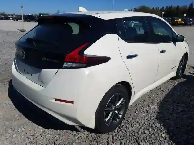 1N4AZ1CP3JC312618 2018 NISSAN LEAF S-3