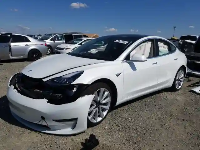 5YJ3E1EB3LF638909 2020 TESLA MODEL 3-1