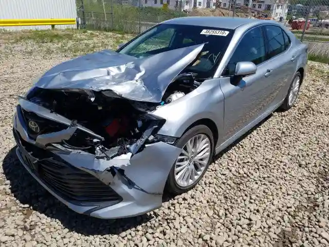 4T1B11HK1KU245916 2019 TOYOTA CAMRY L-1