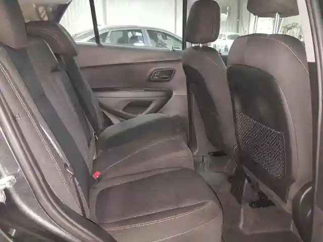 3GNCJKSB7LL161111 2020 CHEVROLET TRAX LS-5