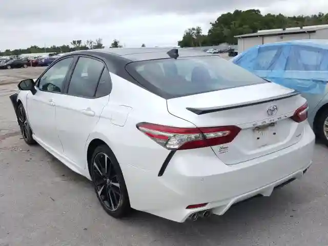 4T1B61HK9JU016223 2018 TOYOTA CAMRY XSE-2