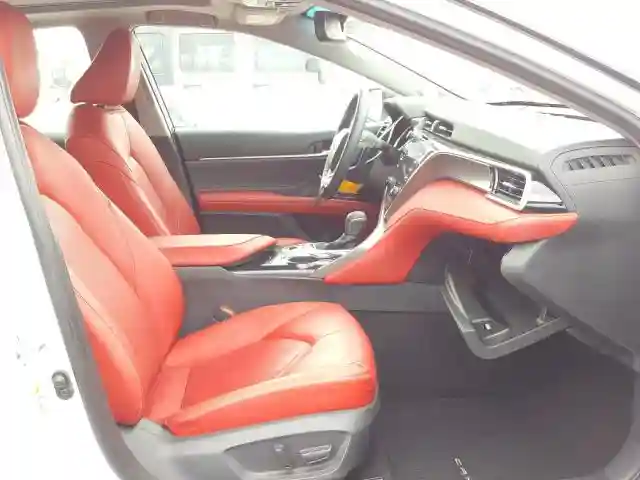 4T1B61HK9JU016223 2018 TOYOTA CAMRY XSE-4