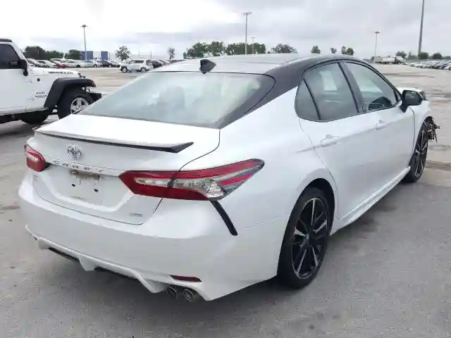 4T1B61HK9JU016223 2018 TOYOTA CAMRY XSE-3