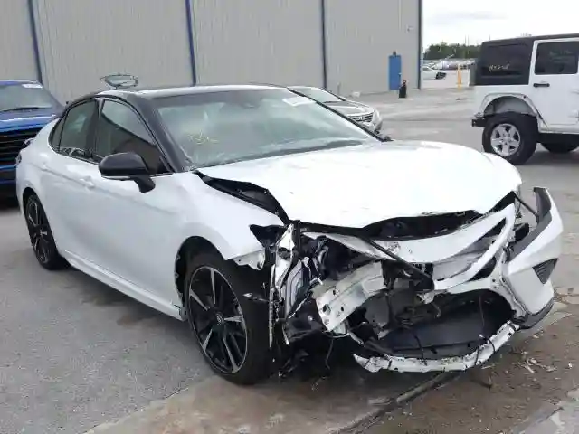 4T1B61HK9JU016223 2018 TOYOTA CAMRY XSE-0