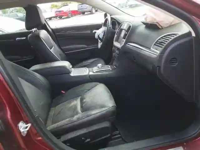 2C3CCAKG1KH634506 2019 CHRYSLER 300 LIMITED-4