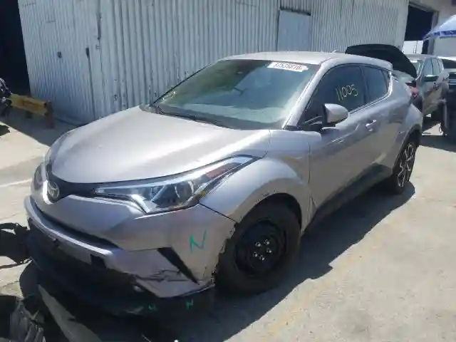 JTNKHMBX5K1028730 2019 TOYOTA C-HR XLE-1
