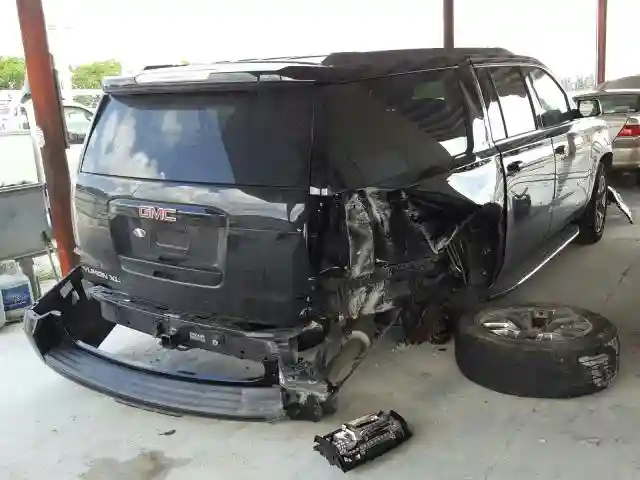 1GKS1JKC5KR326320 2019 GMC YUKON XL C1500 SLT-3