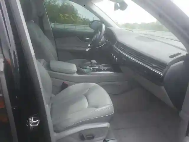 WA1AAAF74KD011598 2019 AUDI Q7 PREMIUM-4