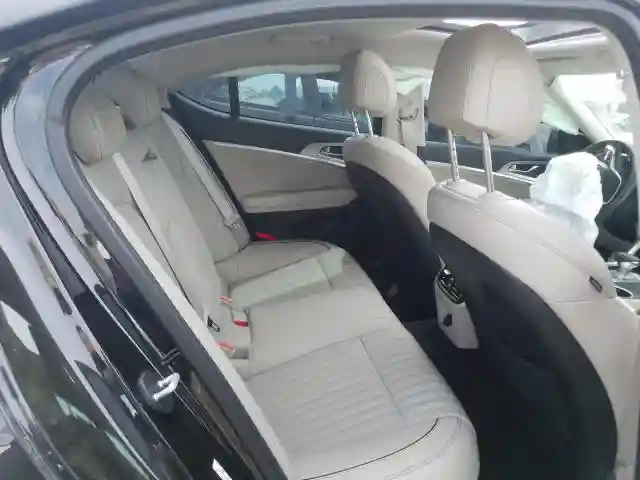KMTG34LA6KU018534 2019 GENESIS G70 ELITE-5
