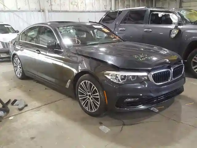 WBAJA7C52JWA72754 2018 BMW 530 XI-0