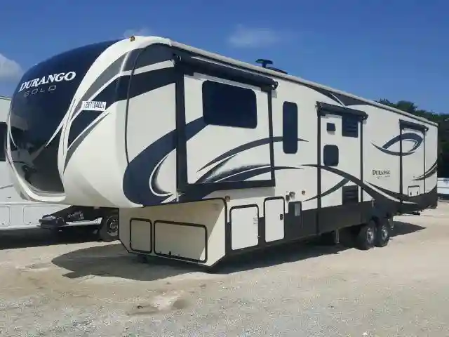 4EZFV3822J6****** 2018 KZ DURANGO-1