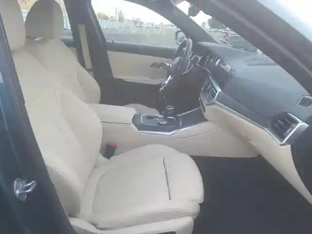 WBA5R1C52KAK10716 2019 BMW 330I-4